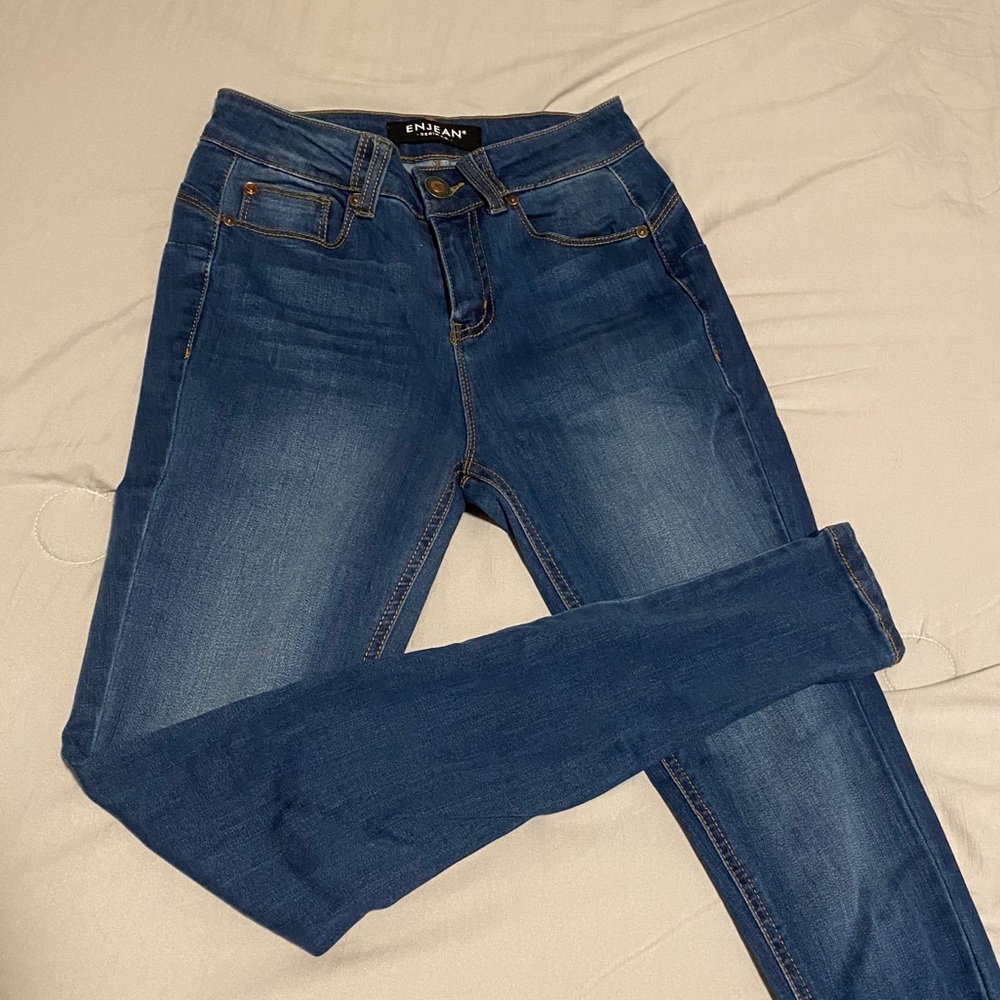 High Rise Stretch Jeans